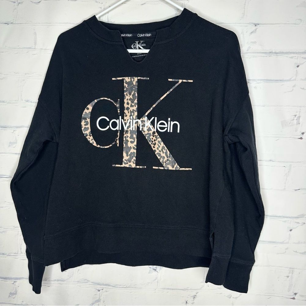 Calvin Klein small sweatshirt